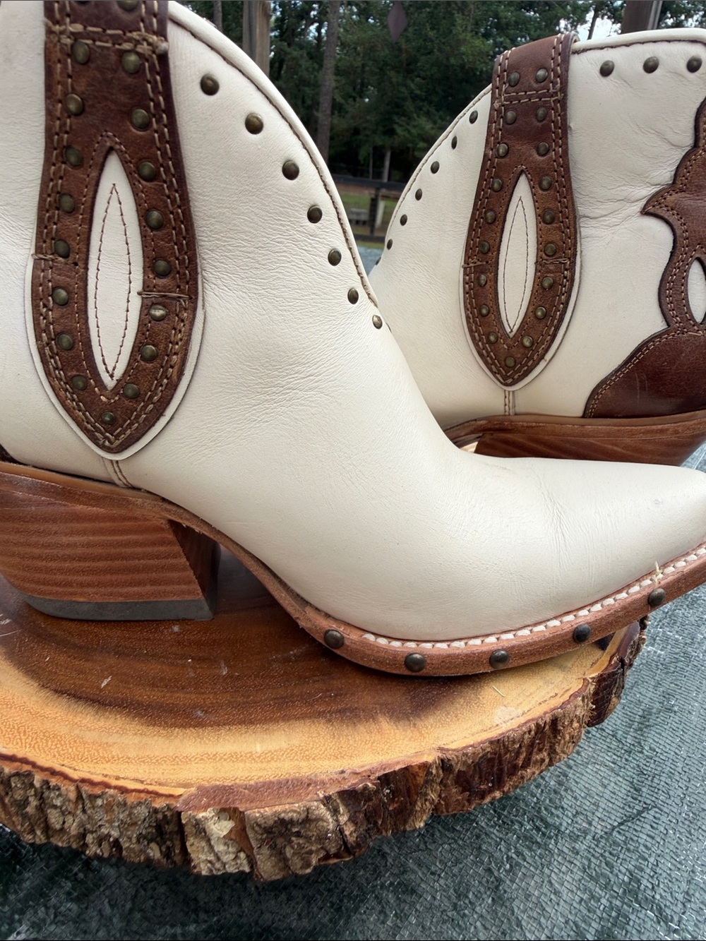 Women's Cream and Brown Western Ankle Boot - Picture 5 of 6